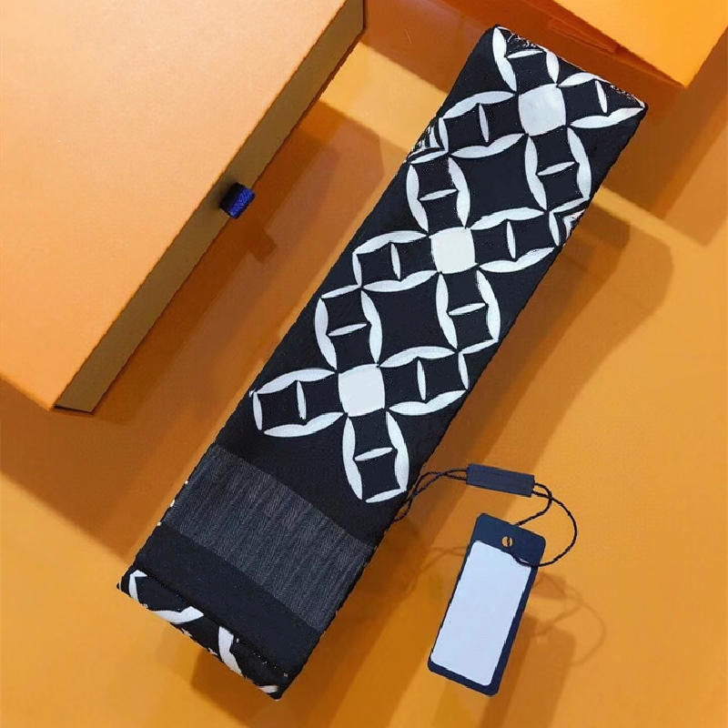 

High quality Luxury designer design Woman's Scarf, Fashion letter copy Handbag Scarves, Neckties, Hair bundles , silk material Wraps no box