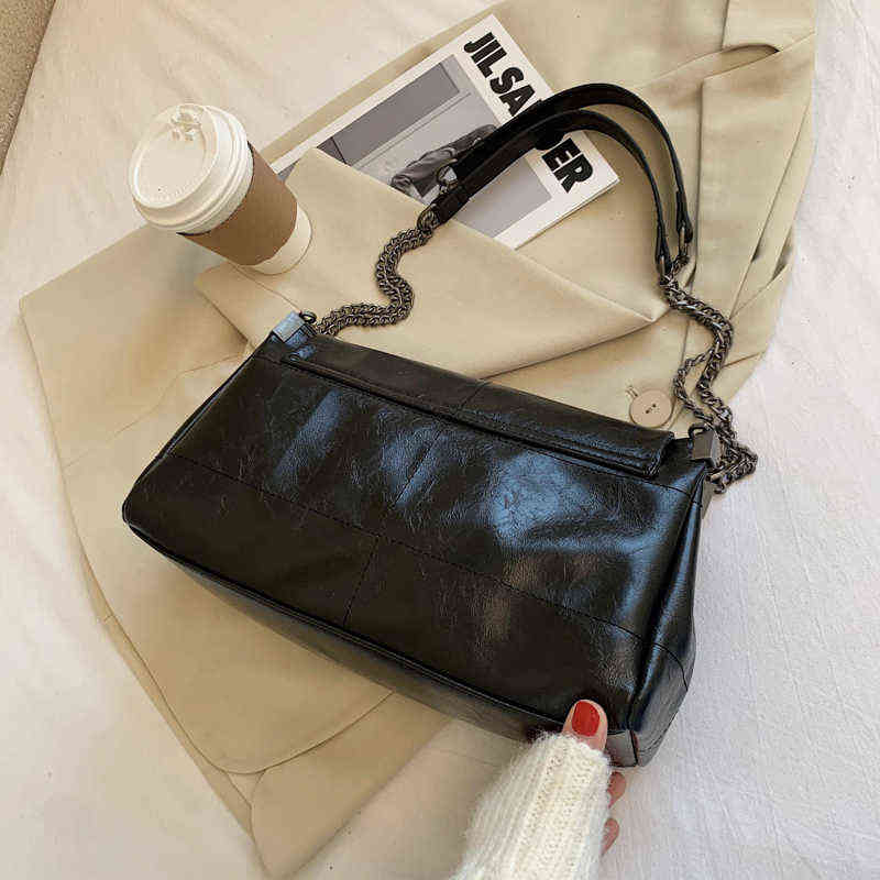 military wives handbolsas