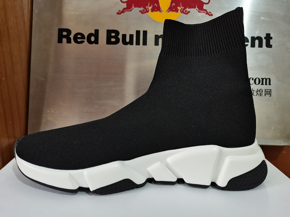 

With Box Top Quality Paris Mens Womens Casual Shoes Speed Trainers Knit Sock White Black Khaki Watermark sneakers Size 36-45, I need look other product