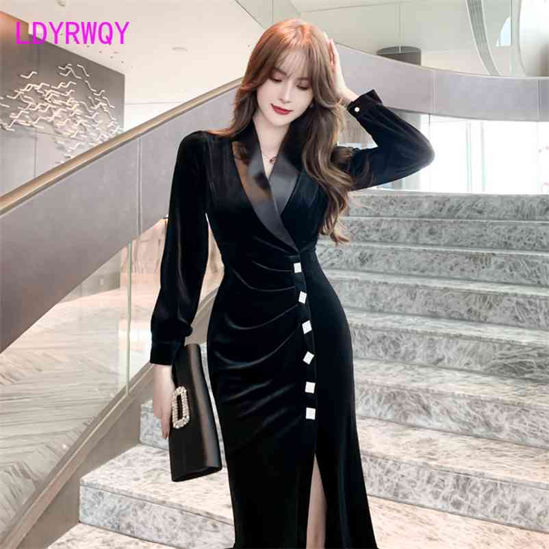

Velvet dress autumn winter air quality French retro Hepburn look slim, waist split Sheath Office Lady Polyester 210603, Black