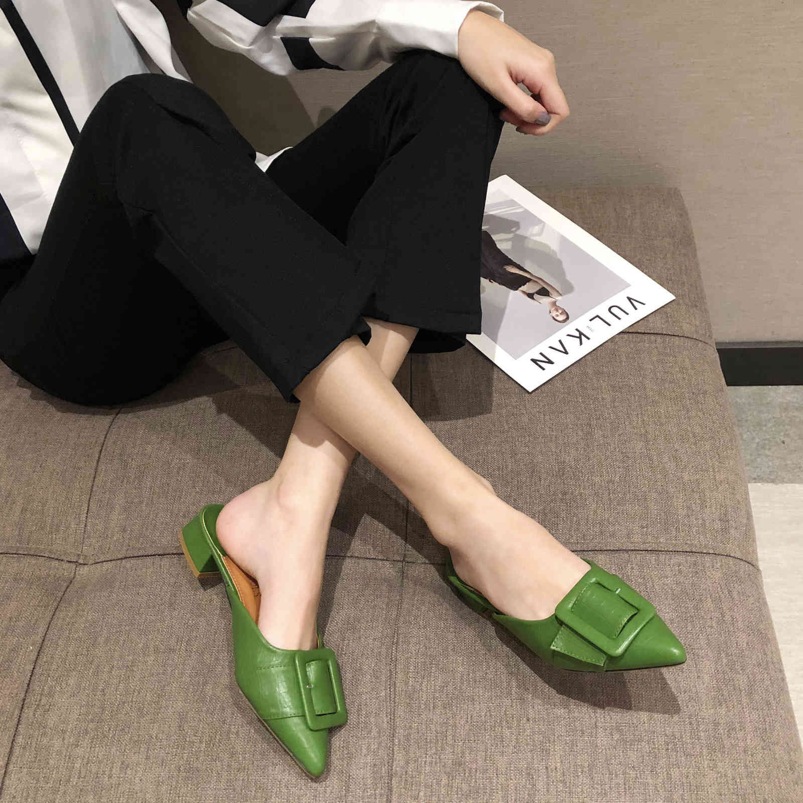 

Slippers Women Thick Low Heels Slip On Comfortable Sandals Slides Belt Buckle Decoration Mules Shoes F3DB, Brown