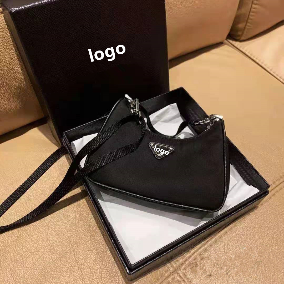 

2021 new p family armpit bag nylon mini chain One Shoulder Messenger Bag Fashion Leisure hobo middle ancient bag