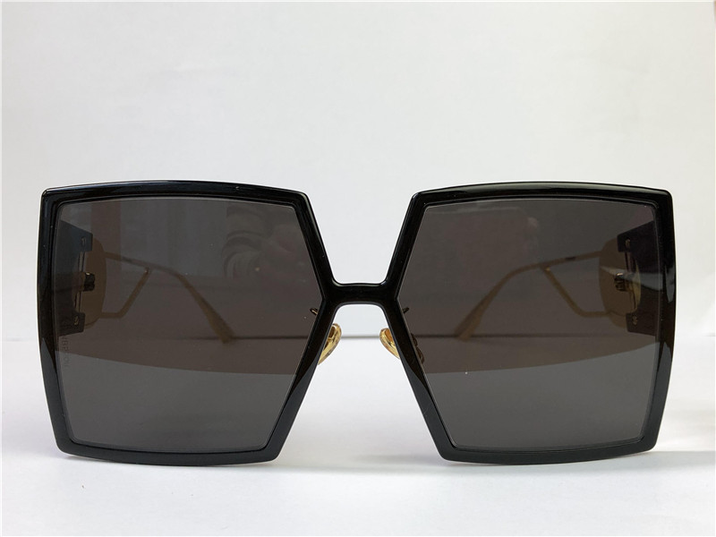 

Selling fashion sunglasses 30 montaig square frame metal temple classic design versatile and generous style top quality uv400 protective glasses