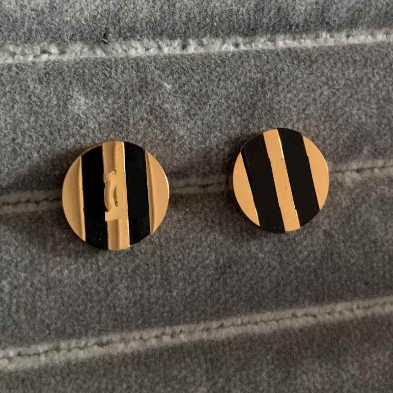 

Extravagant Design Ear Studs Luxurious Letter Gold Silver Rose Colors Stainless Steel Earrings For Women Hoop Fashion Jewelry Wholesale, Golden;silver