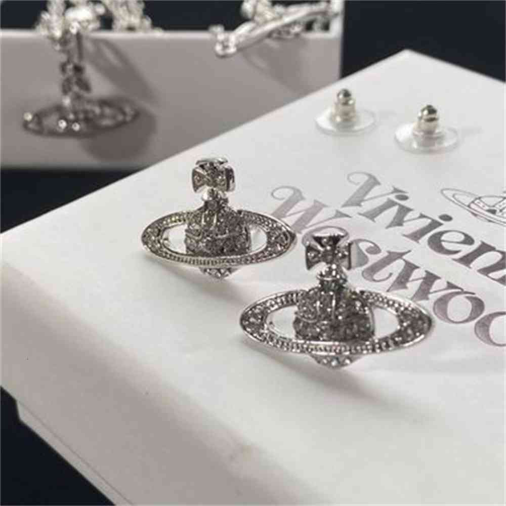 

earrings 21 empress dowager style Nana with Vivian fashion girl accessories, versatile cool metal diamond earrings, Golden