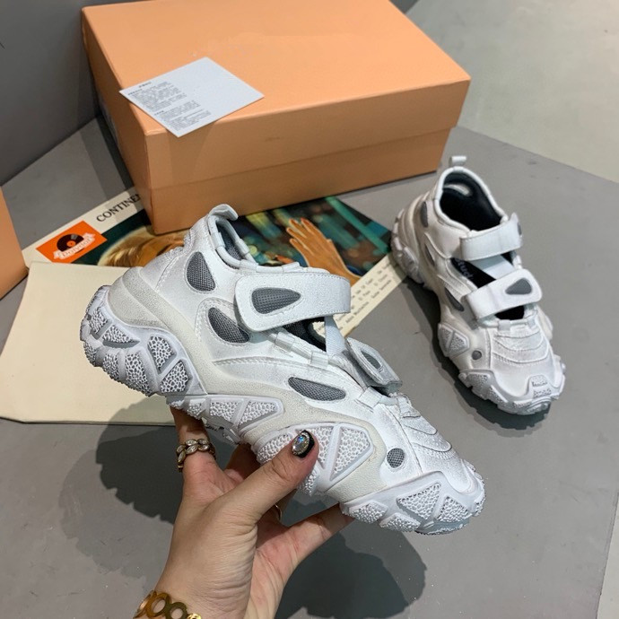 

2021 latest fashion high-quality couple casual shoes, embroidery designer luxury classic men's and women's ,sneakers large, Choose the color