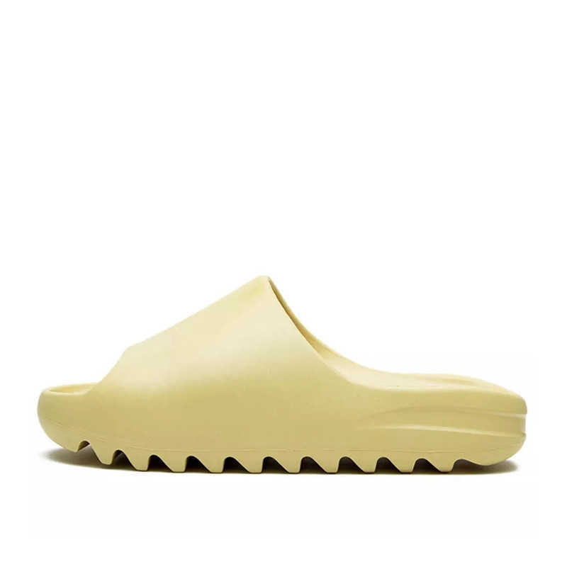 

2021 Kanye Clog Sandal West Men Black Slides Slipper Women bone resin desert Tainers Mens Womens designers Beach Sandals Slip-on Shoes, 10