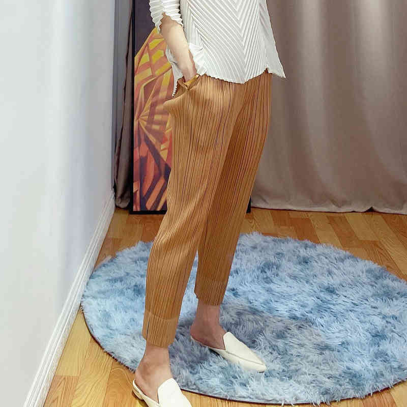 

pants Summer thin women's straight trousers Miyak fold Fashionable loose and drape sense of versatile casual High elasticity pant, Black