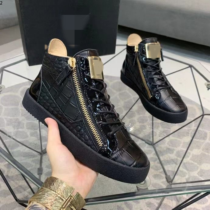 

Giuseppe Casual shoes Real leather Sneakers men shoes chaussures de designer Loafers martin Frankie The crocodile grain diamond a236