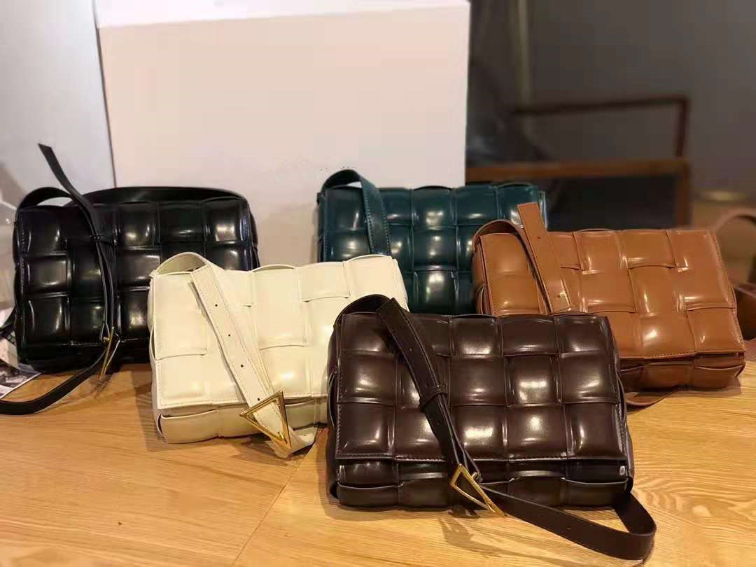 

2021 woman Handbags Lady Fashion Shoulder Bags Totes Clutch Cross Body Famous Designer Caviar leather Purse Lady's Crossbody Quilted Flap Square Bag wallet, Black