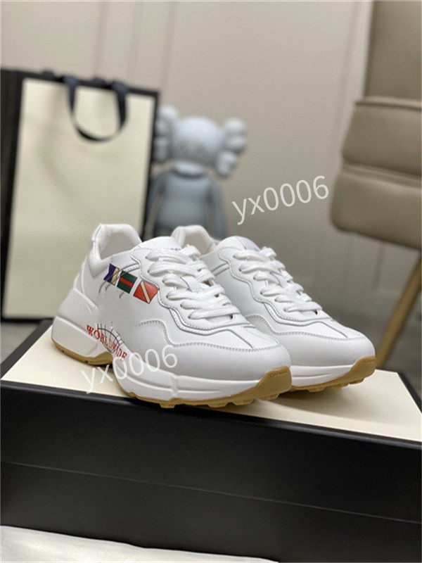 

2021 fashion Newest Rhyton leather 35-45 sneaker mens designer shoes Strawberry wave mouth Tiger Web print Luxury Vintage Trainer women Designers womens hd210704, Choose the color