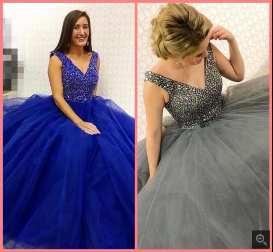 

2021 Vestido De Festa royal blue ball gown prom dresses heavily beading crystals sparkly sleeveless v neckline corset party gowns princess quinceanera dress, Hunter