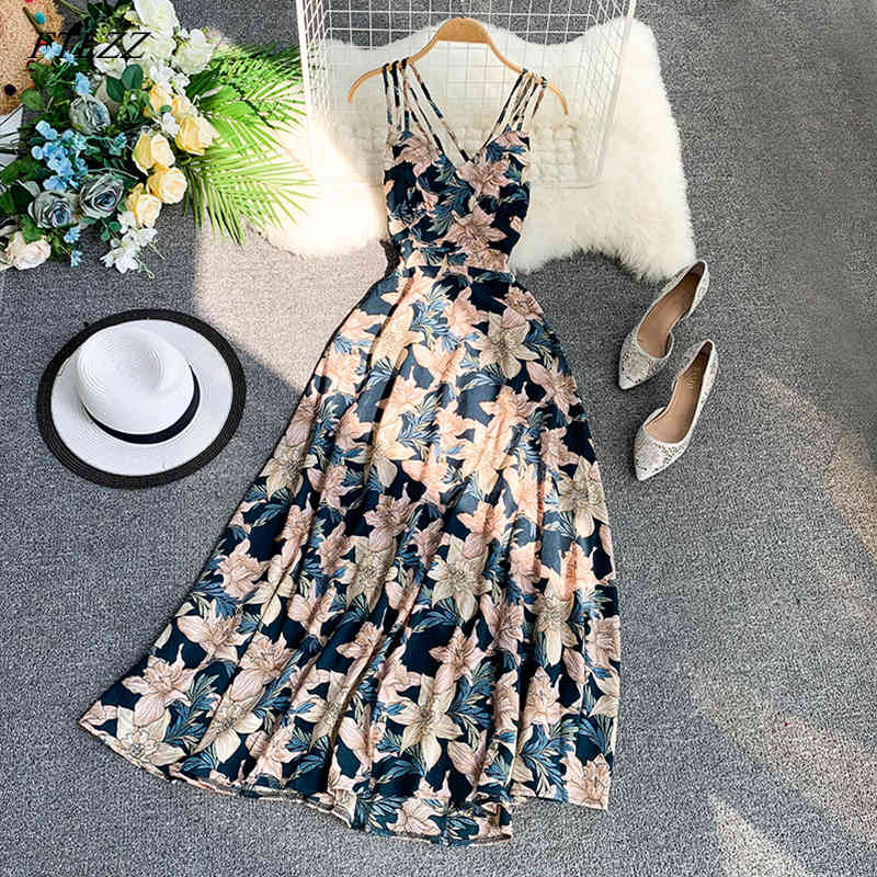 

Casual Dresses FTLZZ Women Floral Print Summer Sexy V-neck Backless Long es Female Elegant Party Vestido, Navy blue