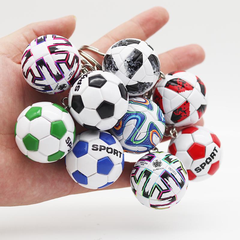 

Keychains World Football Keychain Soccer Club Fans Keyring Car Key Chains Souvenir Bag Pendants Gifts