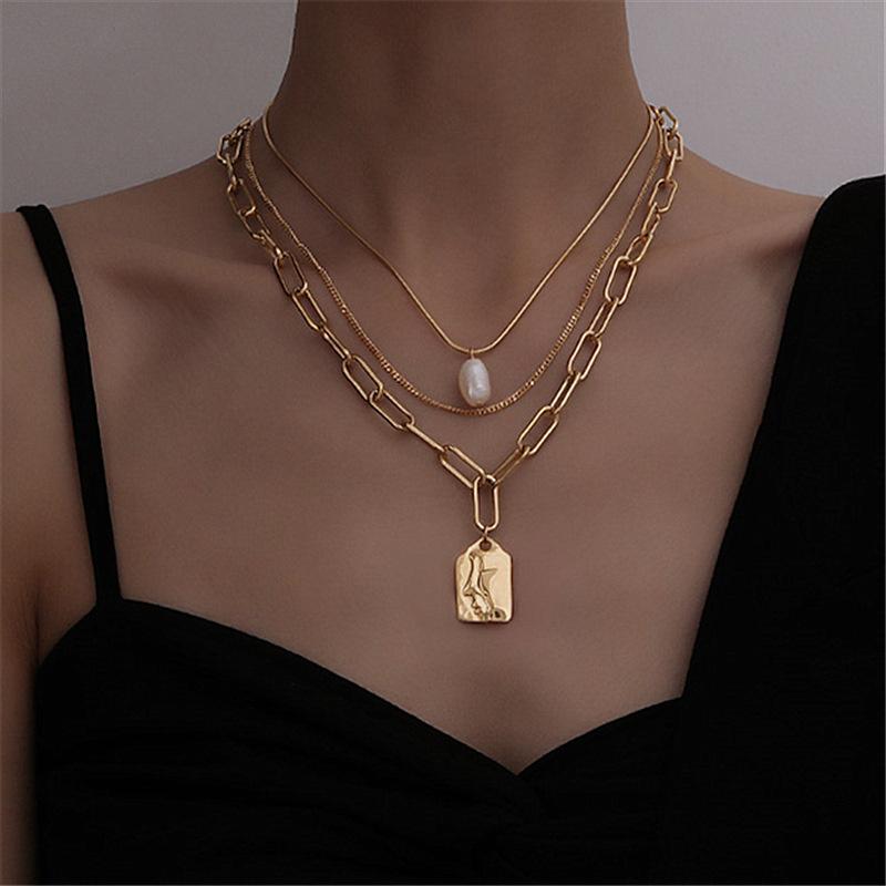 

Pendant Necklaces Punk Vintage Multi-layer Necklace For Women Metal Gold Portrait Pearls Chain Choker 2021 Jewelry Gift