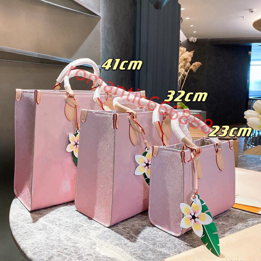 

ONTHEGO PM 25 Bag Leopard Mini Tote Wild at Heart Embossed Monograms Leather Womens Designer Handbag Cross Body handle Carry Purse Wallets 25cm ON THE GO, Pink