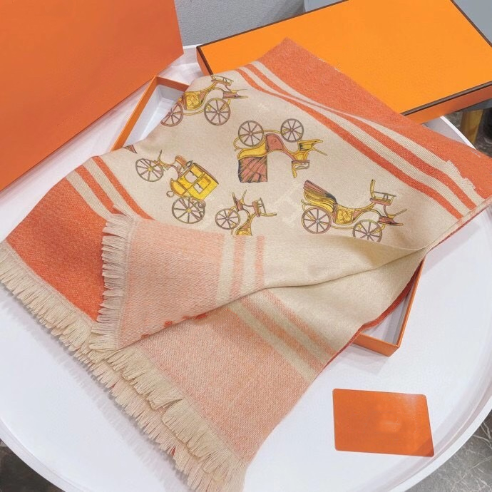 

2021 H. Designer Scarf For Men and Women Fashion Winter Cashmere Shawl Pashmina Letter Flower Silk Lace Ring Luxury Neckerchief Size 180 * 65cm