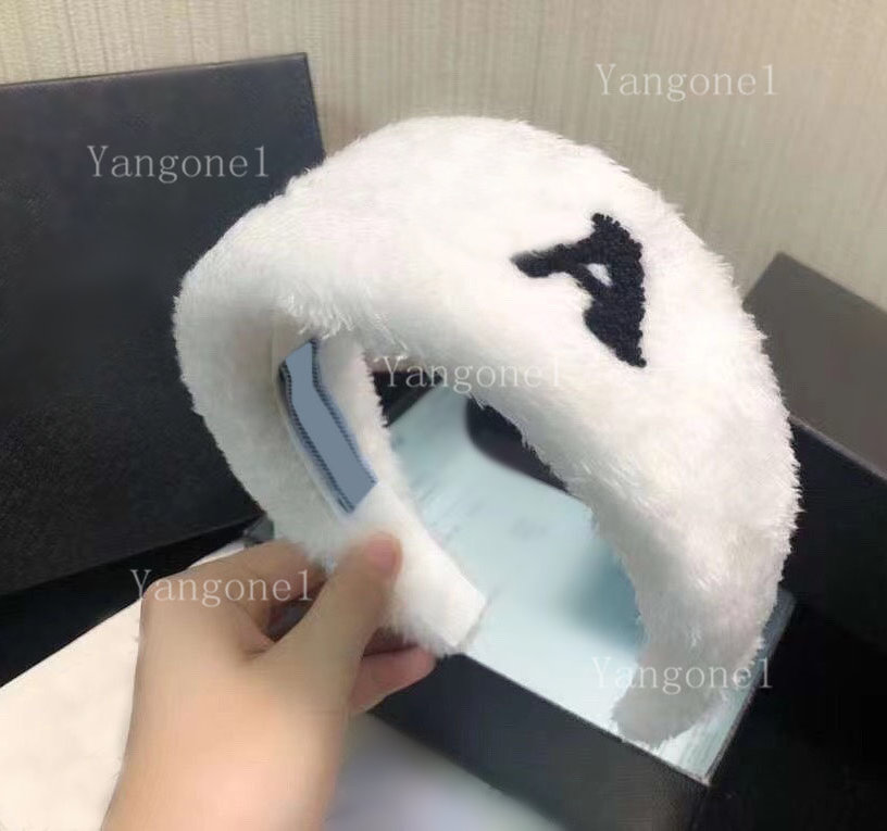 

Fashion designer letter headbands Hair bands For Women Girl Elastic tiaras Sports Fitness baroque Head Wrap Outdoor Lovers gift motion jewelry