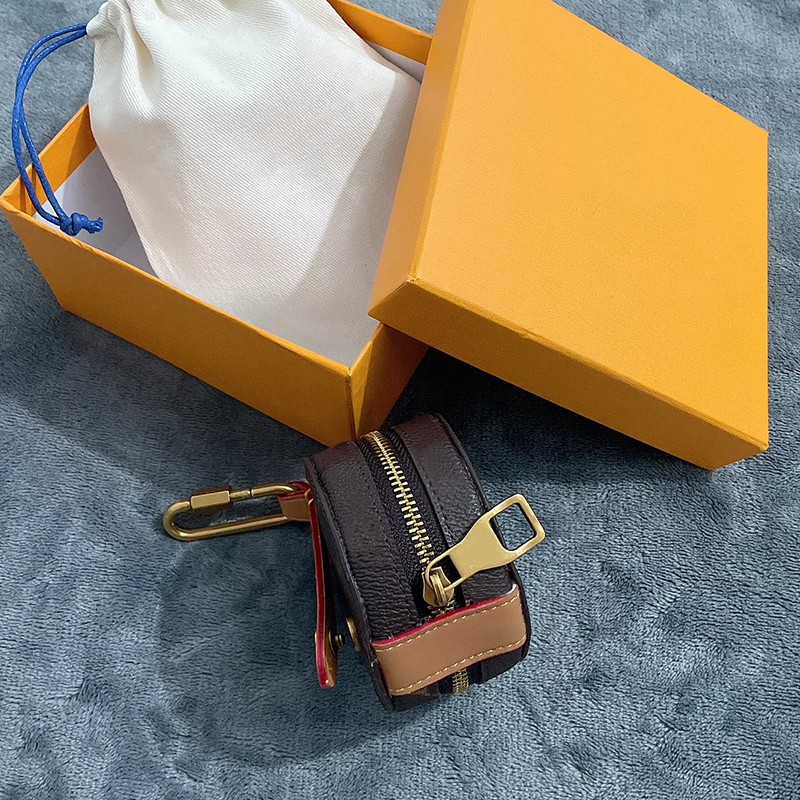 

Womens Fashion Keychain Wallet Designer Handmade Leather Key Chains Holder Men Letter Keychains Women Luxury Lady Coin Purse ACC