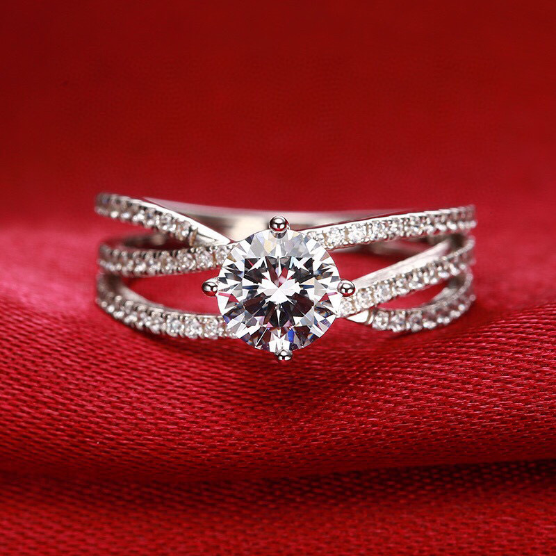 

wedding women's d color vvs clarity mosang one carat diamond ring can be customized, Slivery;golden