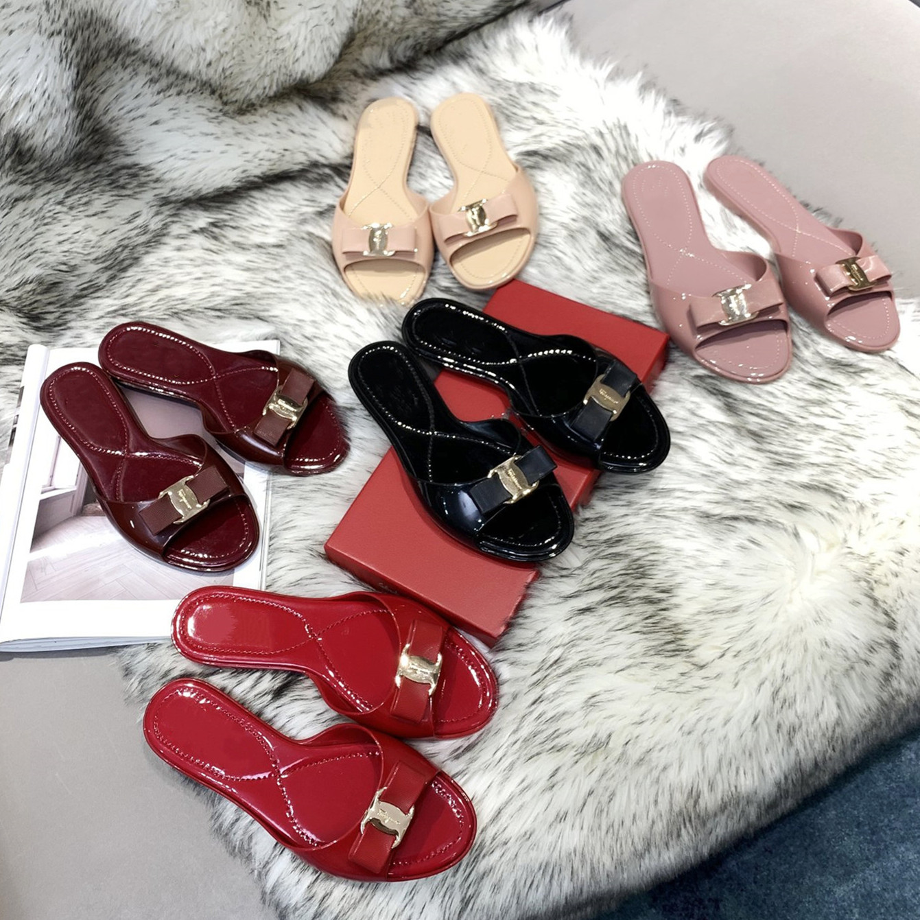 

Summer Flat Peep-Toe Slippers High Quality Fashion Versatile Open-Toe Sandals Designer Bow Tie Jelly Shoes Outdoor Beach Slipper Non-Slip Flip-Flops Comfort Loafers, Color5