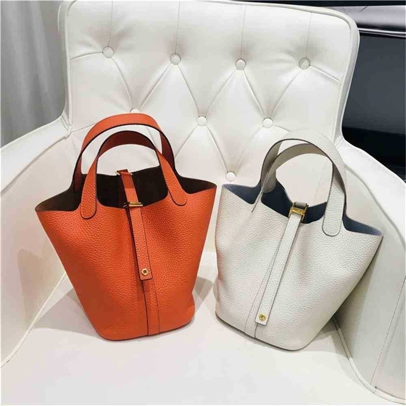 

Women Luxurys Designers Bags 2021 Shop Purchase head leather litchi pattern gold button vegetable Designer Handbag Handbags Totes Crossbody Bag