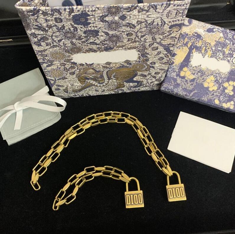 

Retro popular ladies small lock neck bracelet bracelet hot style hip-hop chain copper high-quality gift jewelry accessories, Black