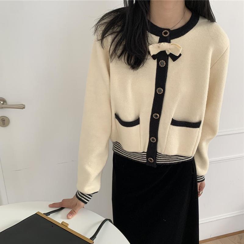 

French GentleWind To Black and White Contrast Color Bowknot Knit Two-piece Women Qiu Dong Web Celebrity Half-length Skirt 210429, Army green