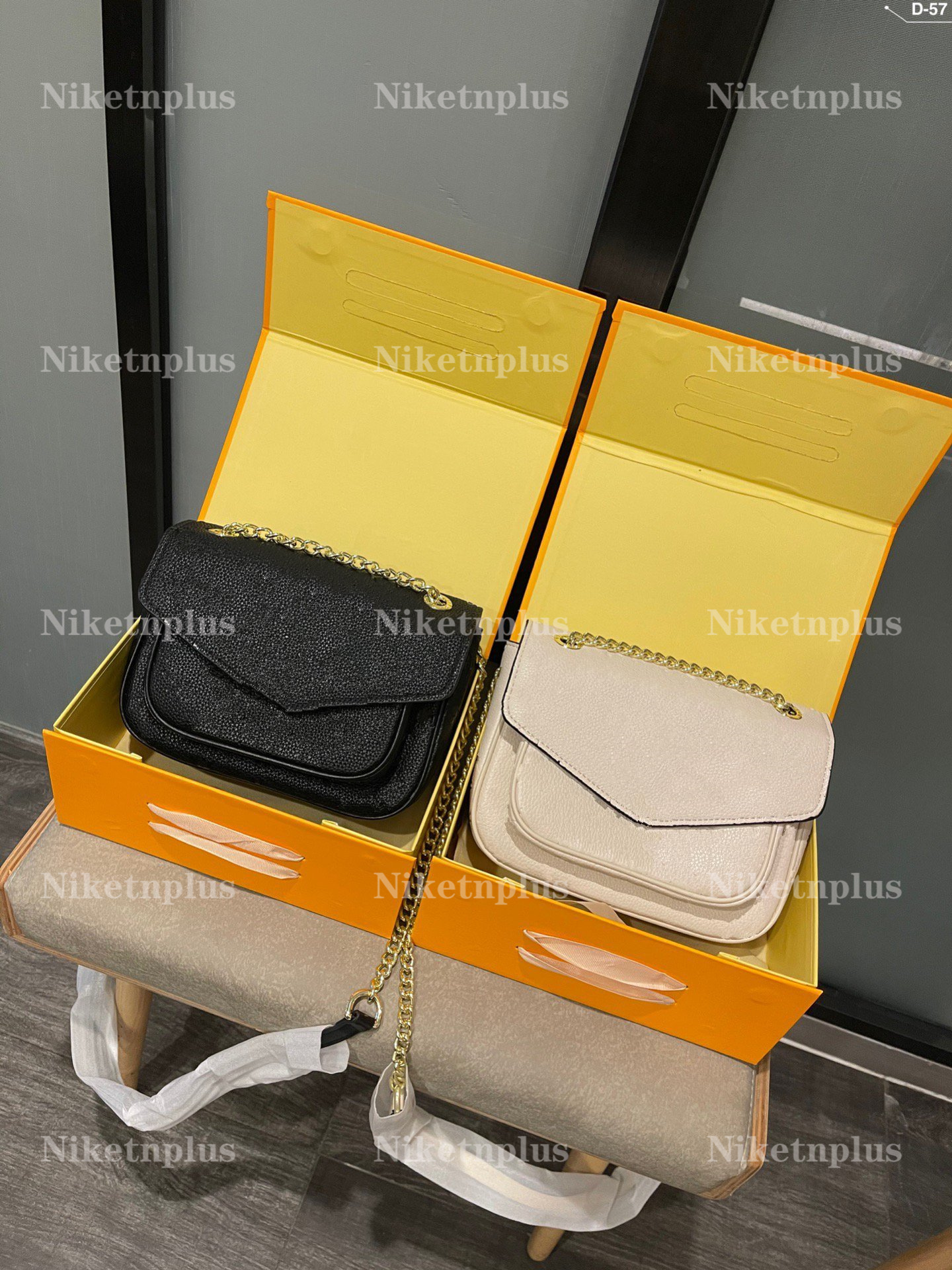 

Designer Message Bag Women's Embossed Bags Monograms Letter Flowers Crossbody Classic Black White Cowhide Leather Shoulder Handbag, #1