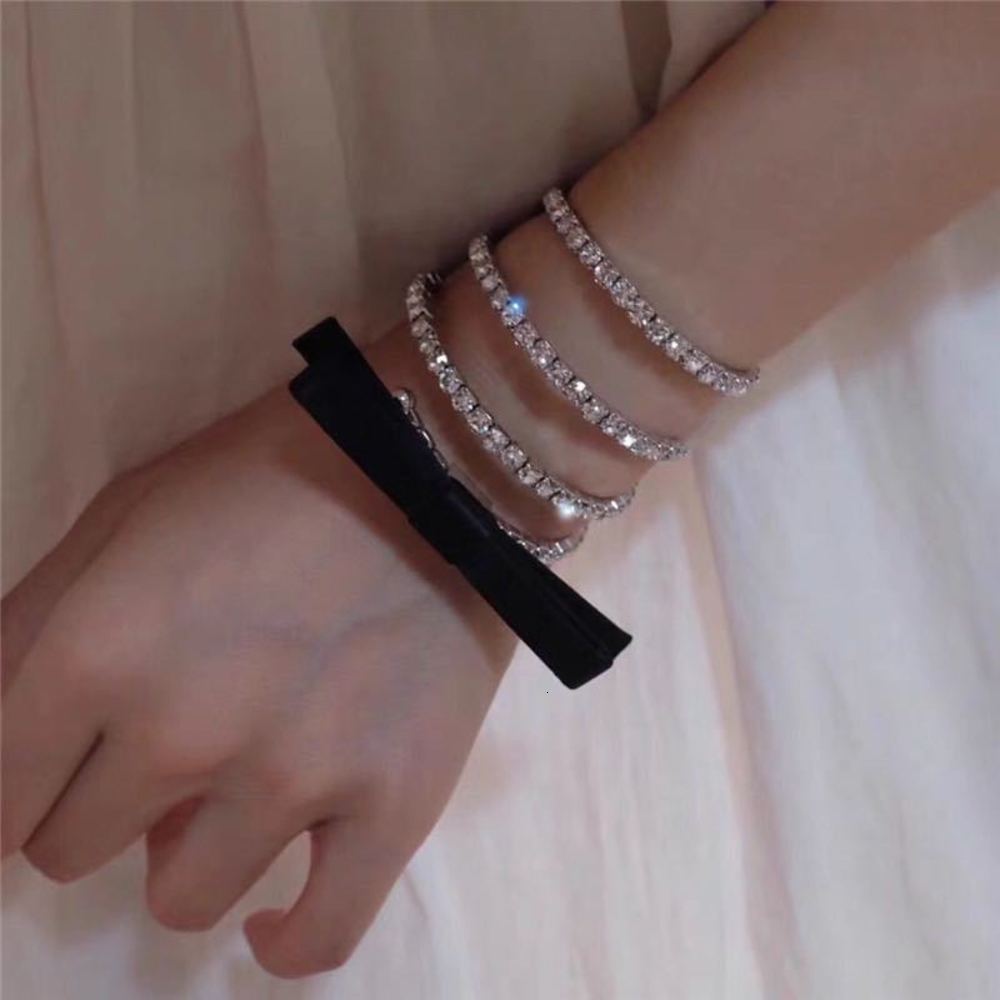 

,bracelet Black bow full diamond Elastic Bracelet with rings and diamonds shining gorgeous celebrity style bracelet, Golden;silver