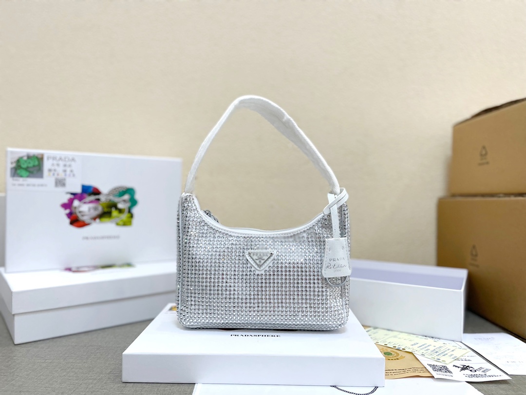 

Diamond Ladies Shoulder Crossbody Bags Underarm Bag Wallet Fashion women Designer Clutch Bling Bling Nylon High Quality Shiny Tote Bagg, Do not buy