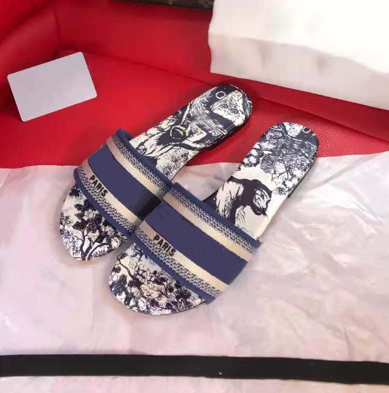 

Classics sandals Fashion slippers slides Floral brocade Gear bottoms Flip Flops women shoes striped Beach causal slipper home011 32, Box
