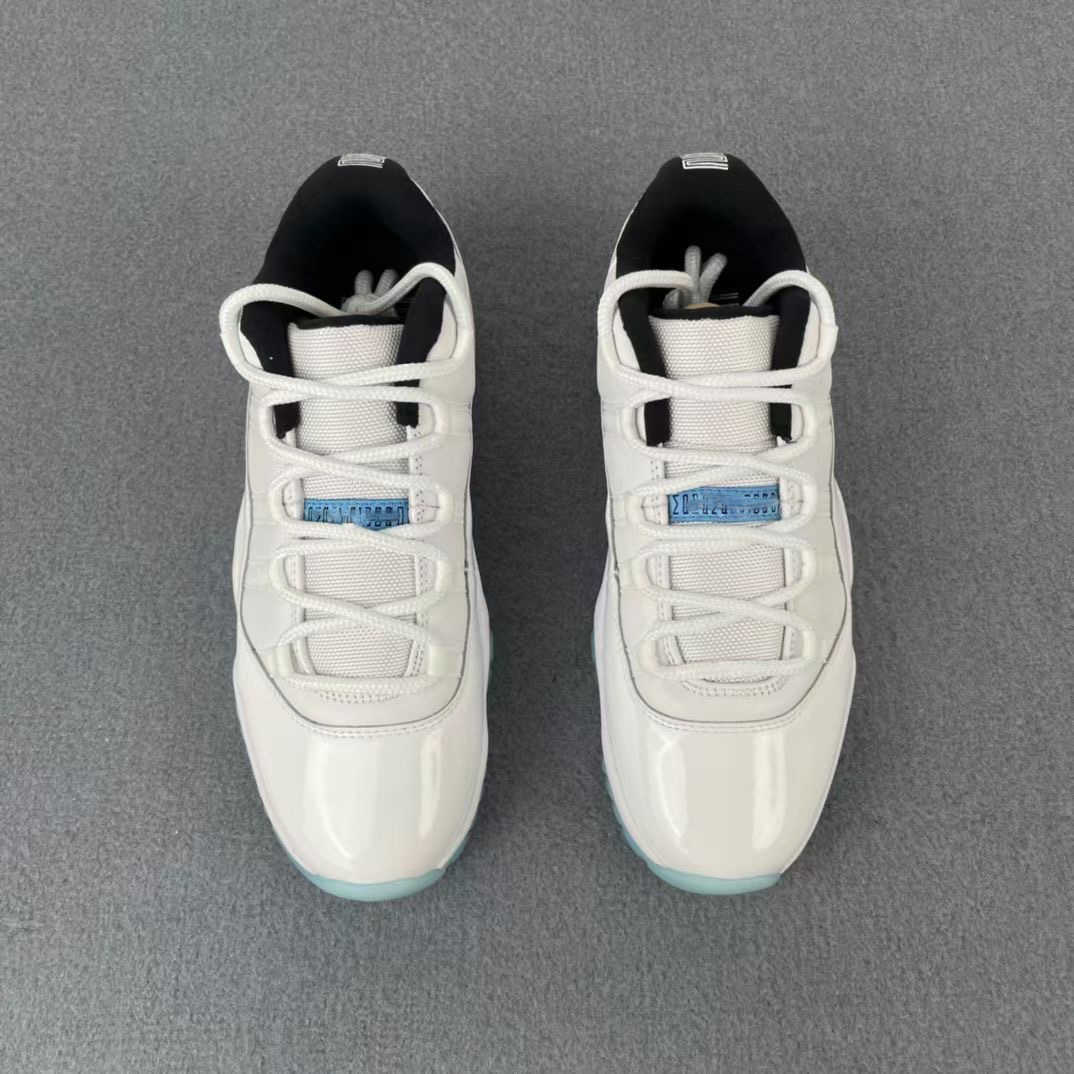 

2021 Authentic 11 Legend Blue Low Man Women Outdoor Shoes AV2187-117 Real Carbon Fiber Sports Sneakers With Original Box