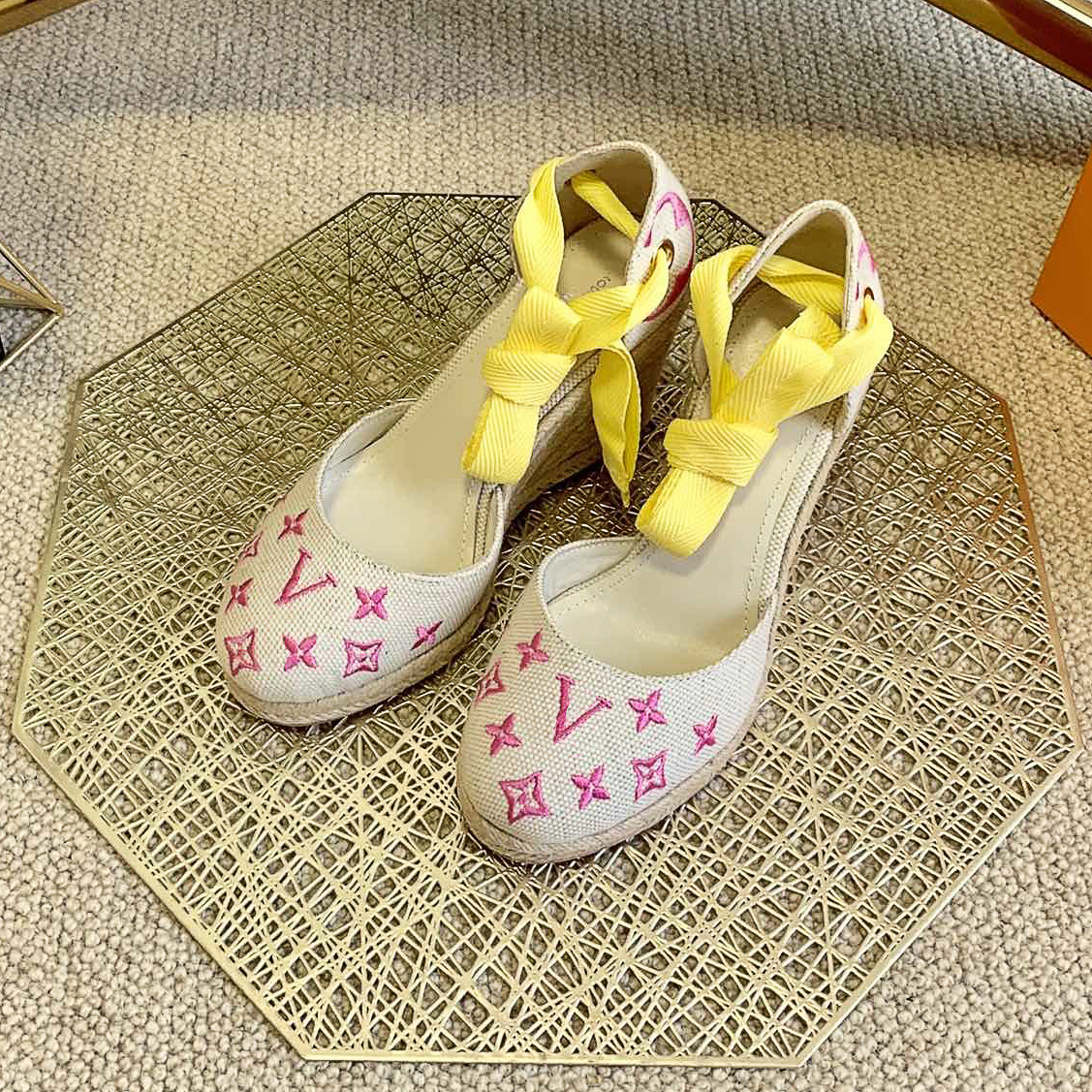 

brand summer casual women's shoes luxury wedge heel sandals top designer canvas belt heel women's shoes, Red;white