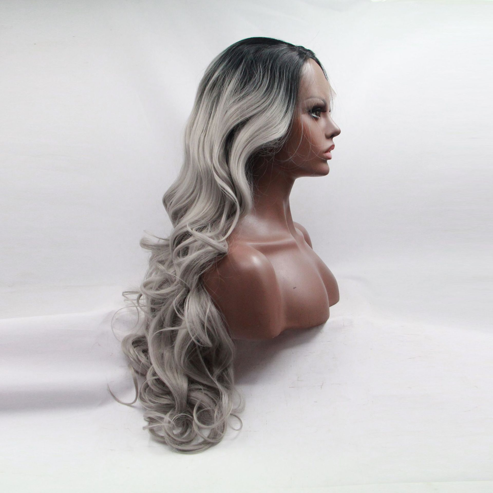 

2021 new fashionable ladies long curly wig temperament color wigs hot silk chemical fiber front lace wig leisure daily wigs cover, Mix color