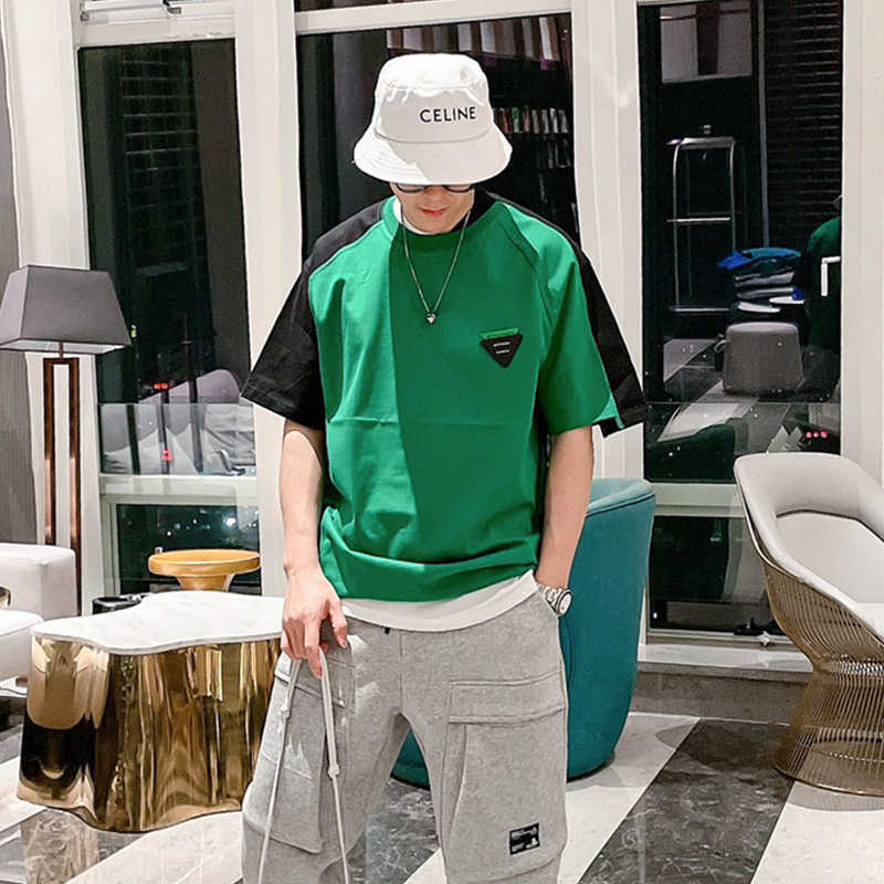 

2022 spring bottoming new irregular fashion brand bv short sleeve triangle large green T-shirt for men and women