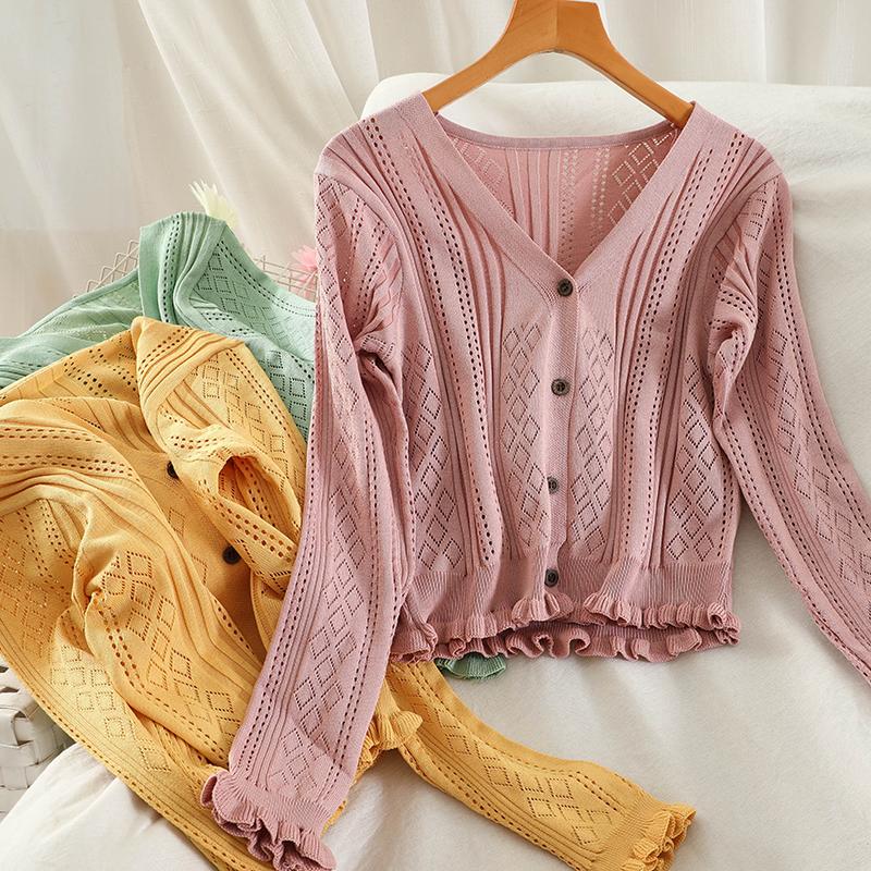 

Women's Blouses & Shirts OUMEA Spring Autumn Knitted Blouse V Neck Lettuce Edge Casual Top Buttons Front Diamond Pattern Flounce Hem Sweet K, White