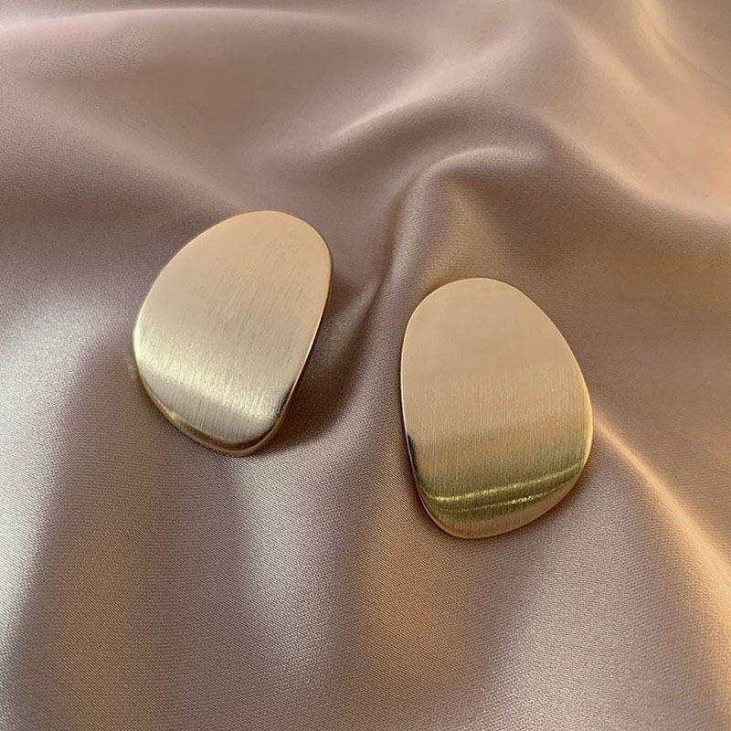 

Stud Vintage Glossy Metal Gold Geometric Earrings For Women Korean Fashion Lady Party Aesthetic Classic Jewelry Gift, Golden;silver