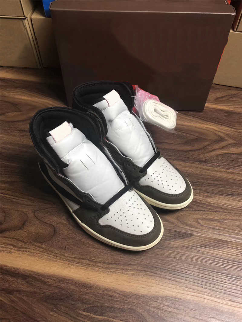 

2021 Authentic 1 Travis Scotts High Low OG Man Athletic Shoes 1s Mocha University Red Sports SP TS Military Blue Cactus Jack Sneakers