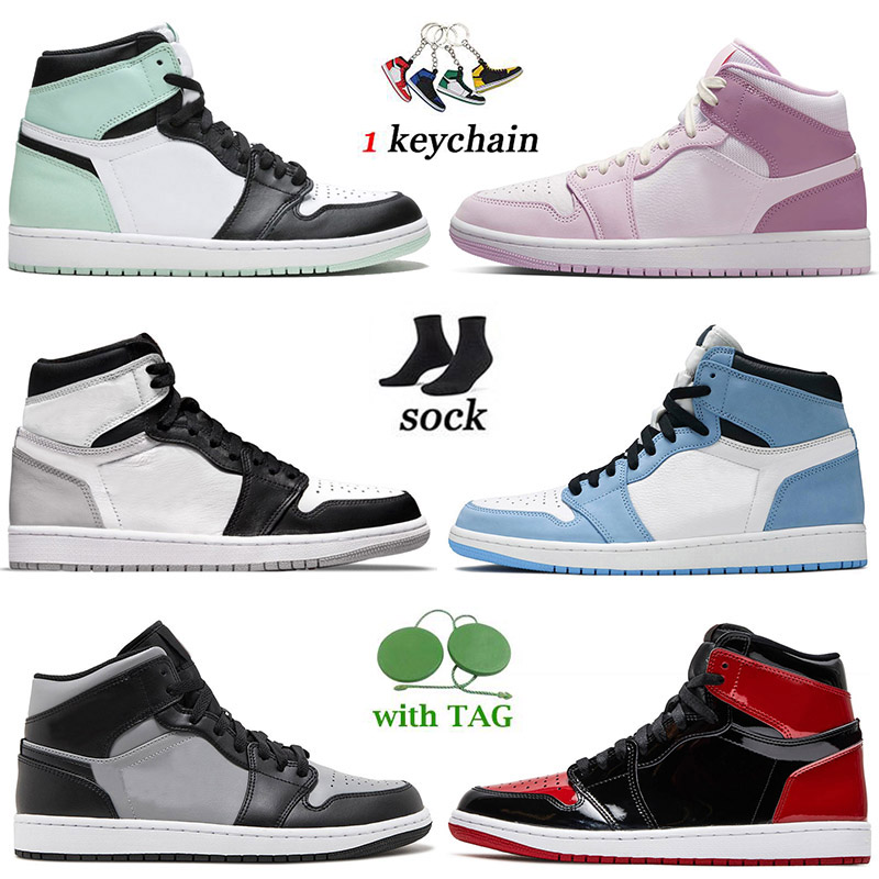 

Wholesale 2022 Top JUMPMAN 1s High OG NRG Igloo Mens Basketball Shoes 1s Triple S Black White Stage Haze Mid Grey Pine Green Patent Bred Off Women Jump Trainer With Socks, A10 high og nrg igloo 36-46