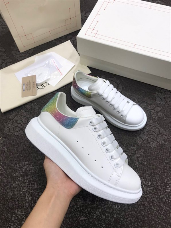 

designer luxury sneakers men and women reflective casual shoes women sneakers party velvet calfskin mixed fiber top quality sneakers, 01