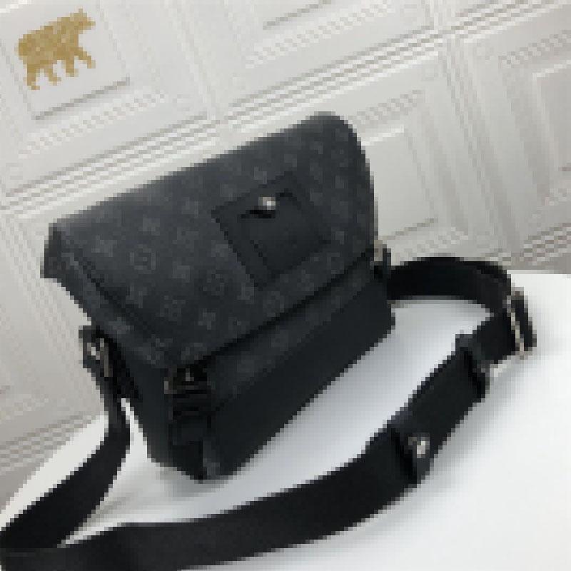 

Bag messenger Vowayaju PM Eclipse M40511 voyager Shoulder Size: 32-26-8CM
