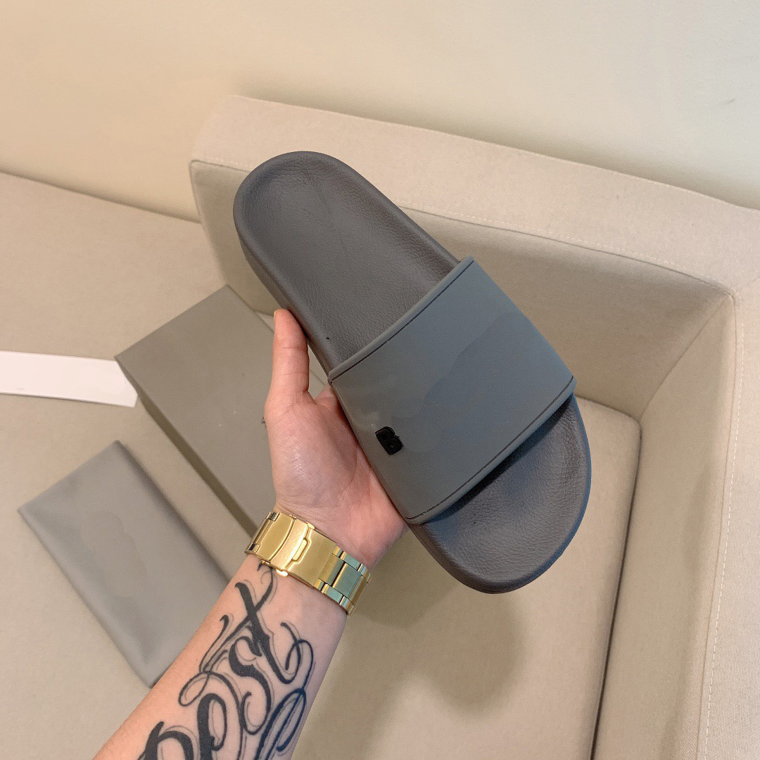 

2021 Paris Sliders Mens Womens Summer Sandals Beach Slippers Ladies Flip Flops Loafers Black Outdoor Home Slides Chaussures Shoes 735320, Red