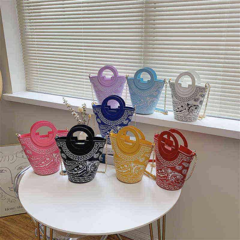 

Fashion Print Crossbody Bag New Arrivals Tote Paisley Polyester Bandana Wallet Women Shoulder Handbag Bucket Hat and Purse Set Y211115