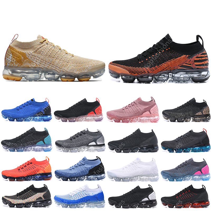 

Wholesale 2018s Fly 2.0 Running Shoes Moon Landing triple black Chaussures Laser Orange Fashion Breathable Women zapatos mens Trainers Outdo, White;red