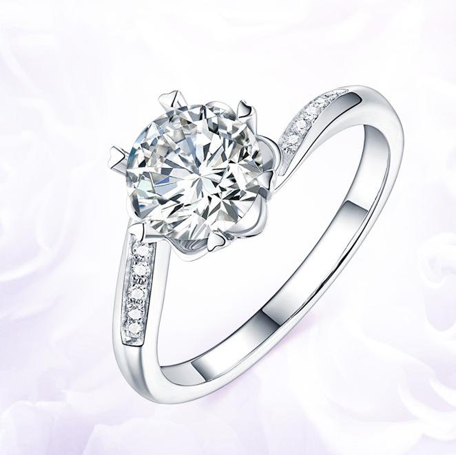 

Cluster Rings Six Prong Group Inlaid Zircon Simulation Moissanite Fashion Temperament Open Ring Female Color Treasure Live