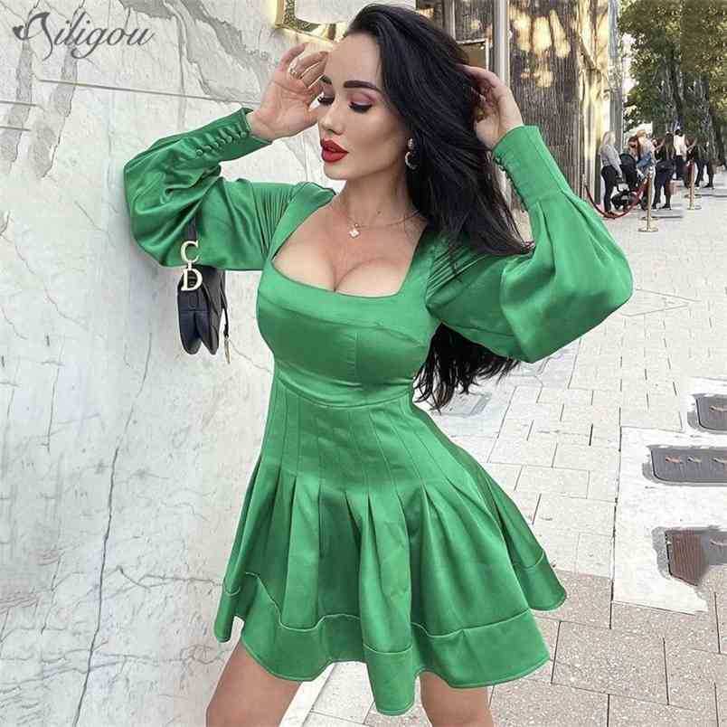 

Autumn Green Sexy Mini Dress Women Retro Square Collar Lantern Sleeve Pleated A-Line Nightclub Party 210525