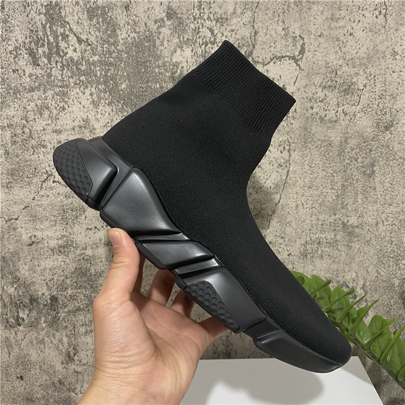 

2021 Speed Sneakers Luxury Sock Casual Shoes High Quality Trainer 1 2.0 Triple Red Socks Race Runners black men and women Sports Size 36-45, Customize