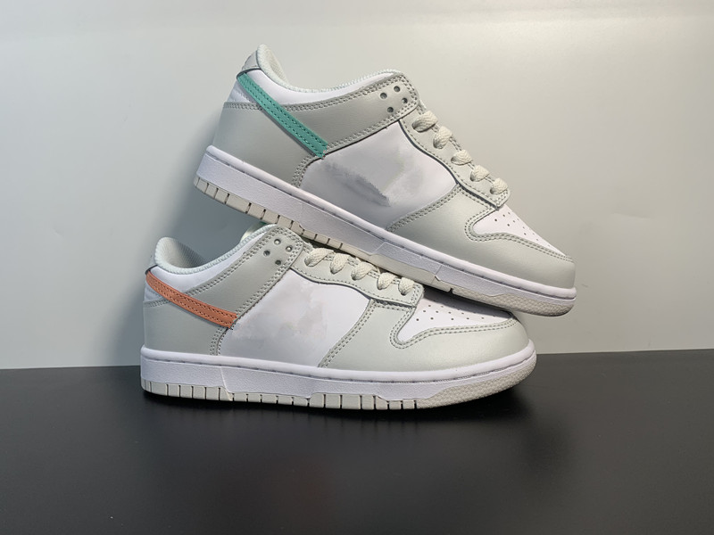 Chaussures de skateboard Dunks Low GS Tropical Twist Colors SNRKS Couleur Light Bone/Tropical Twist-Noir-Blanc Chaussure de course Ship ShoeBox L