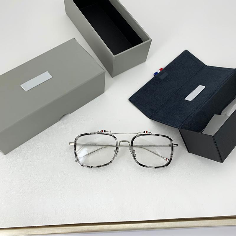 

Retro THOM Eyeglasses Frames Men's And Women's Gray Tortoiseshell Frame Metal Acetate TBX816 Myopia Glasses Fashion Sunglasses